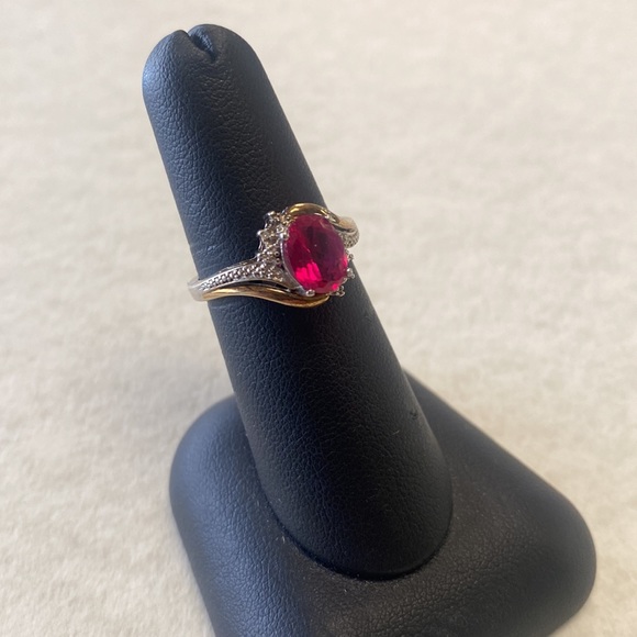 10k yellow gold and sterling silver 925 ruby / diamond ring size 6 - Picture 5 of 7